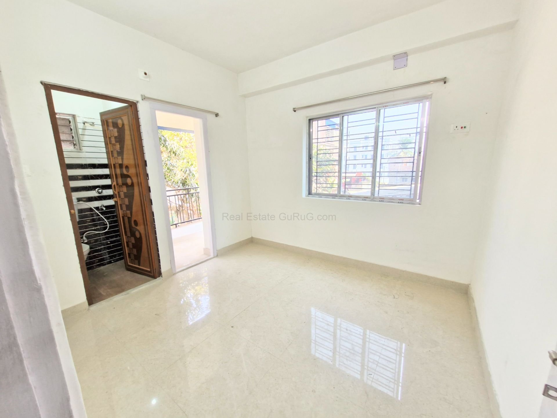 2BHK Flat Just @ 25L , SBI Loan Approved Building, at Kestopur Kolkata-102